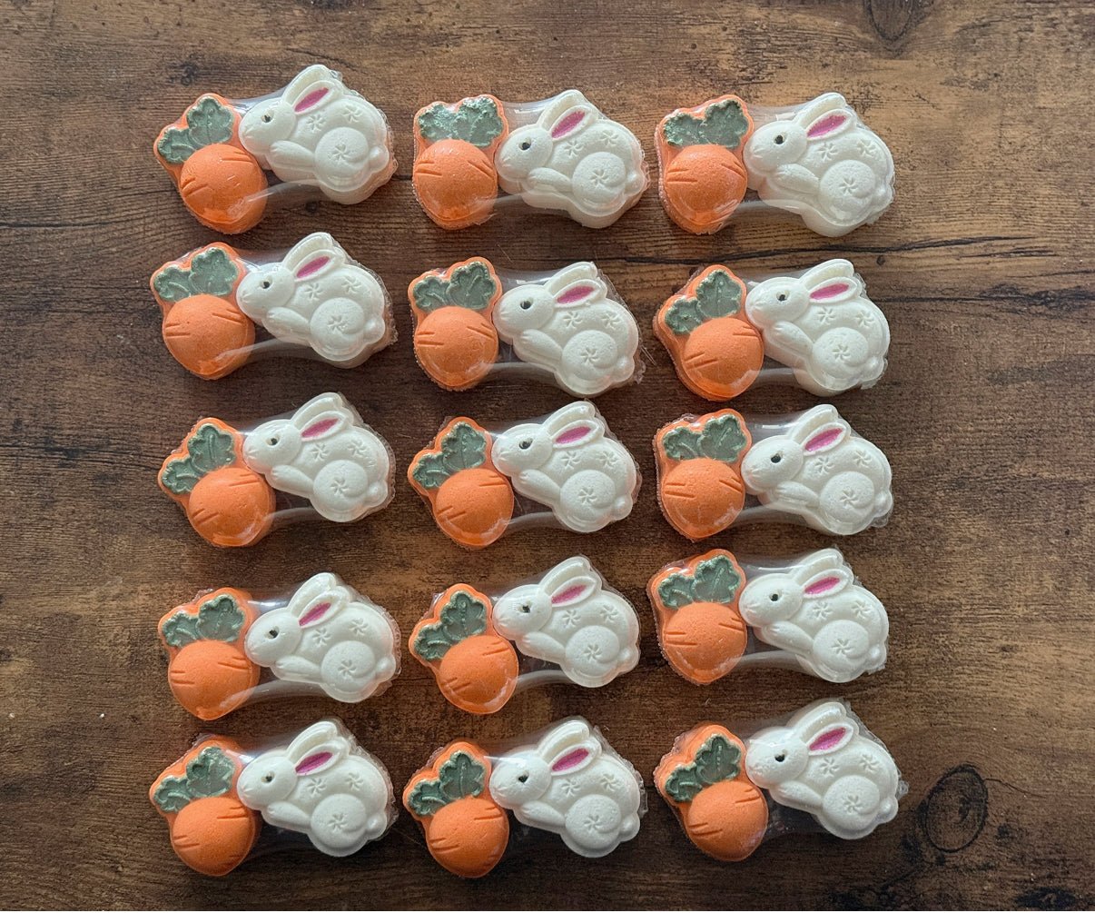 Bunny with a carrot Bath Bombs, Easter Gifts, Easter Gifts for Kids, Easter Basket Fillers, Kids Bath, Candy Bath Bombs Easter hunt - Bath & Body Products ByRawand