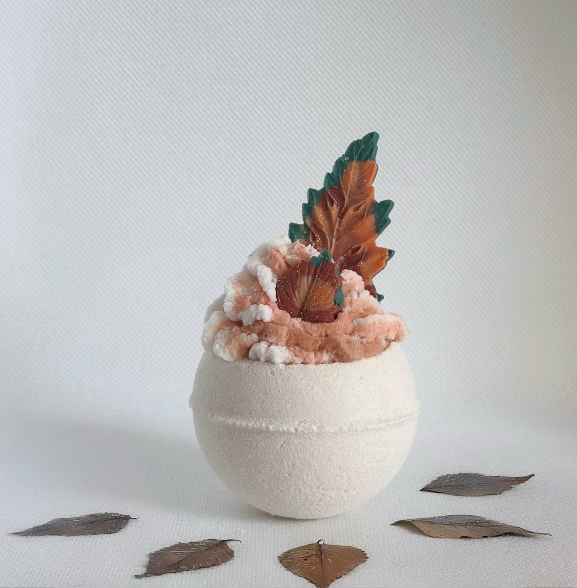 Fall Bath Bomb Gift Set – 4 Bubble Bath Bombs with Frosting & Soap Leaves - Bath & Body Products ByRawand