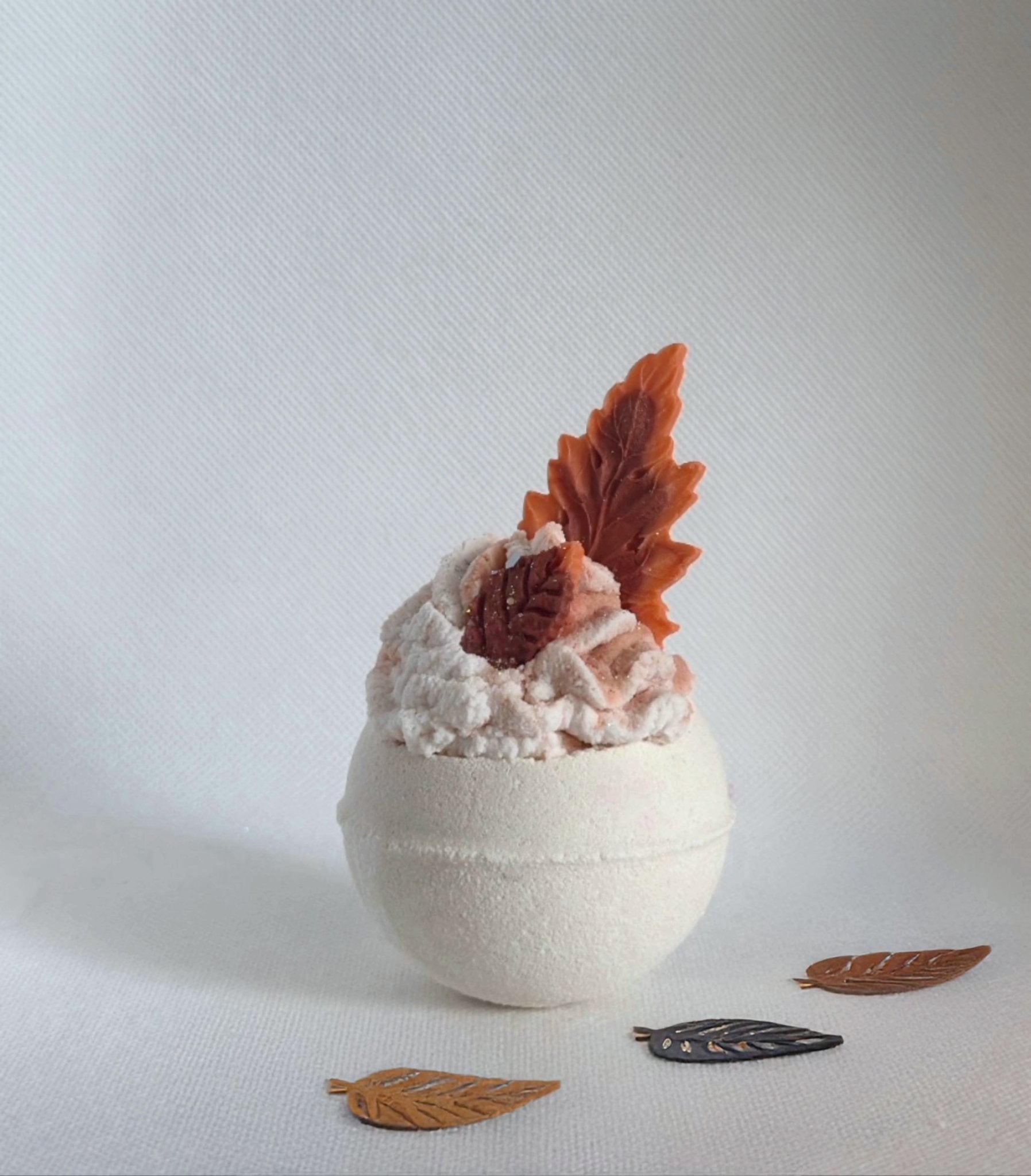 Fall Bath Bomb Gift Set – 4 Bubble Bath Bombs with Frosting & Soap Leaves - Bath & Body Products ByRawand