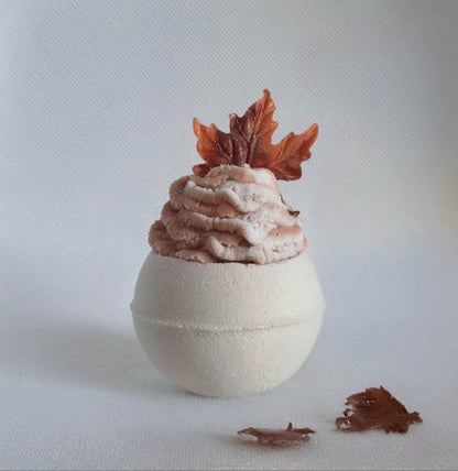Fall Bath Bomb Gift Set – 4 Bubble Bath Bombs with Frosting & Soap Leaves - Bath & Body Products ByRawand