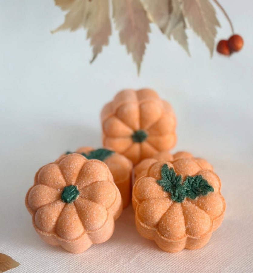 Pumpkin shaped Bath Bombs, pumpkin spice scented - Bath & Body Products ByRawand